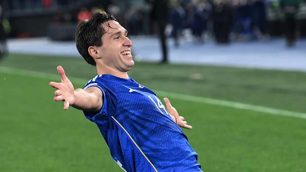 El jugador de Juventus fue un dolor para una Macedonia del Norte